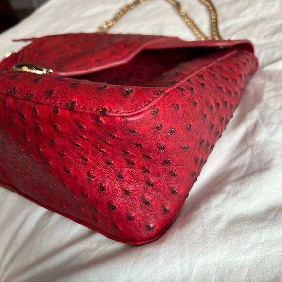 Imoshion Red Faux Ostrich Chain Link Handbag - Picture 4 of 16